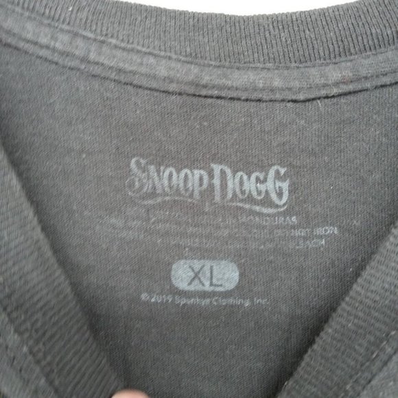 Snoop Dogg Shirt Mens XL Black Graphic Tee Rapper Music Band Merch Long Beach CA - Picture 3 of 6